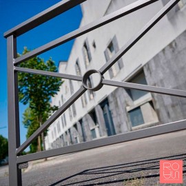 Tanca Lisboa amb Reixa | Seguretat Escolar i Urbana